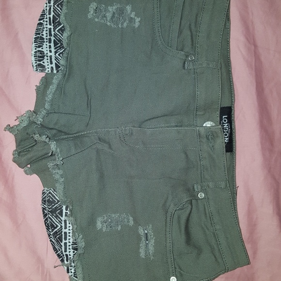 Pants - NWOT- cutoff denim jeans shorts